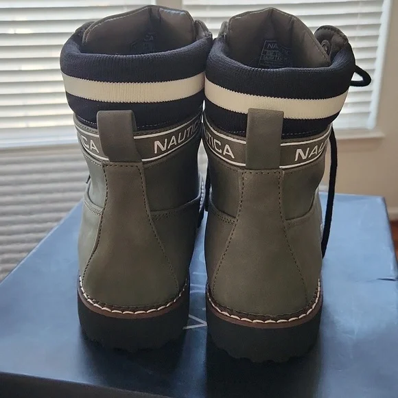 NWB Nautica Galiah Olive Green Women's Boots Size 9.5 - Picture 3 of 12